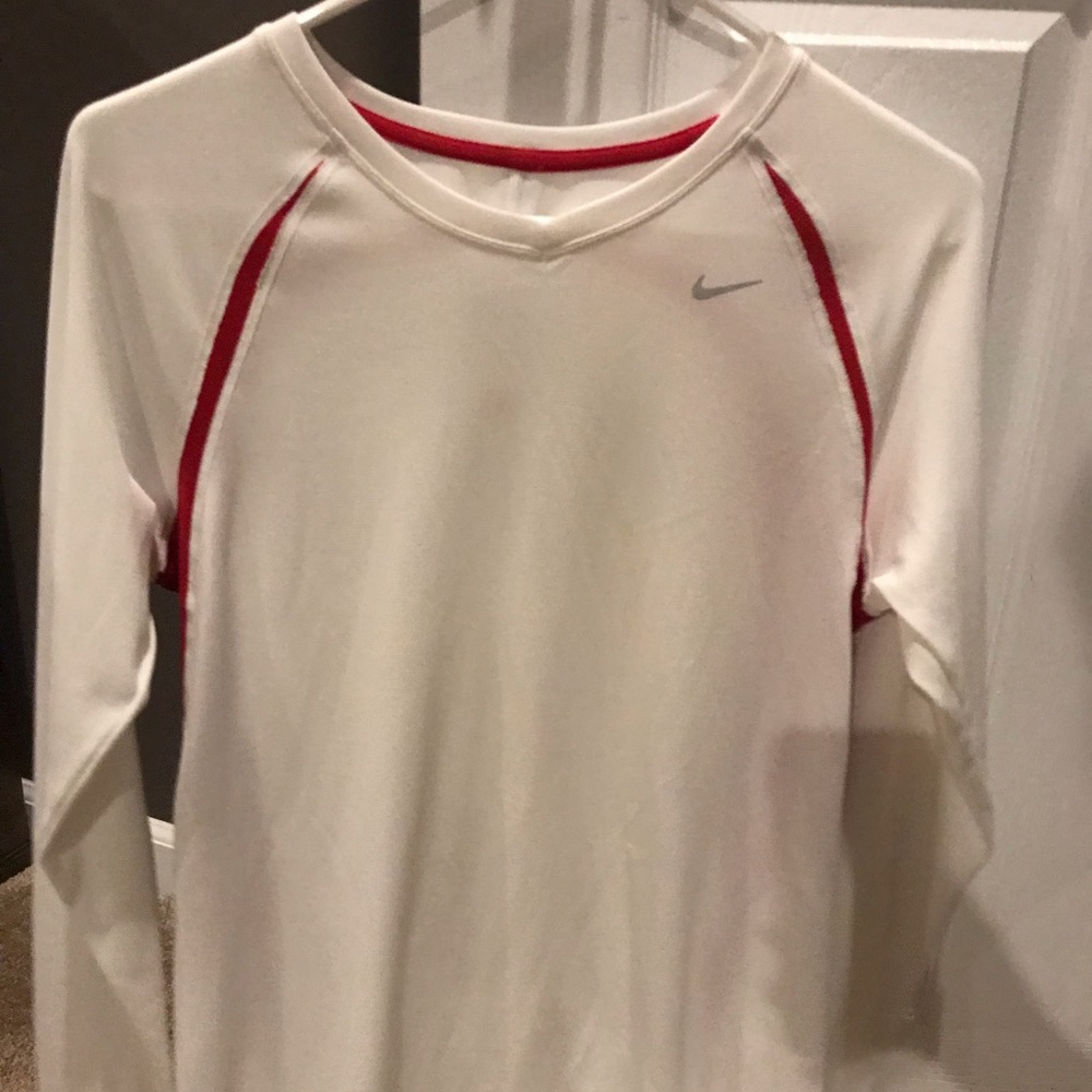 Women’s Nike LS Drifit Top